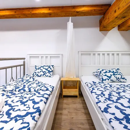 The Modern Loft דירה *